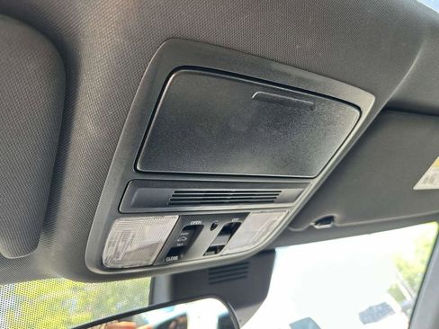Used 2019 Honda Accord Sport image 31