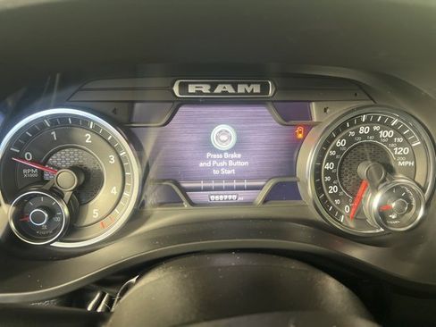 Certified 2022 RAM 1500 Laramie image 16