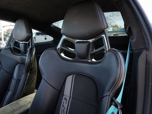 Used 2018 Porsche 911 GT3 image 17