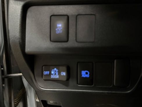 Used 2023 Toyota Tacoma TRD Sport image 22