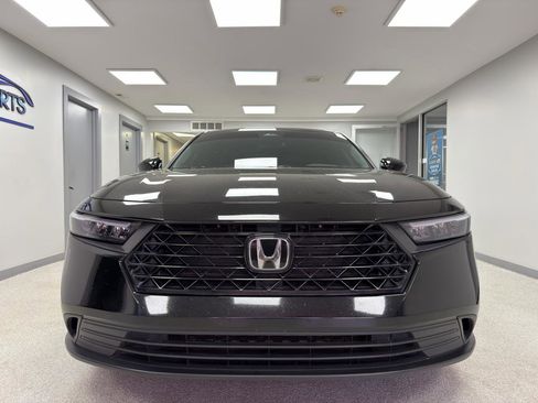 Used 2024 Honda Accord Sport image 6