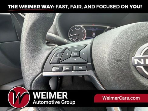 Used 2024 Nissan Sentra SV FWD image 30