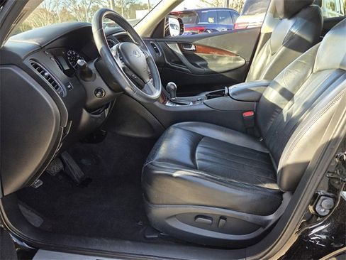 Used 2016 INFINITI QX50 Journey w/ Premium Package image 11