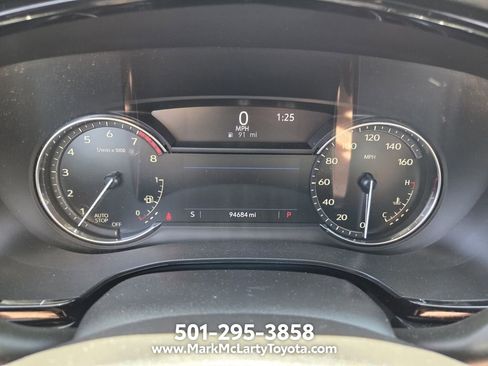 Used 2022 Cadillac XT6 Premium Luxury FWD image 24