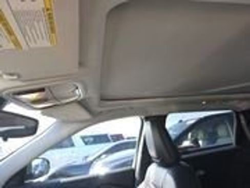 Used 2021 Jeep Cherokee Latitude Plus w/ Sun & Sound Group image 20