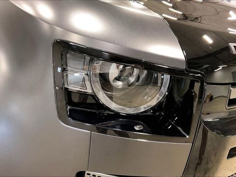 Used 2024 Land Rover Defender 110 Carpathian Edition AWD/4WD image 32