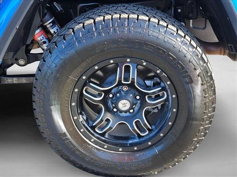 Used 2021 Jeep Gladiator Mojave image 21