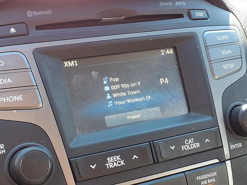 Used 2015 Hyundai Tucson SE image 21