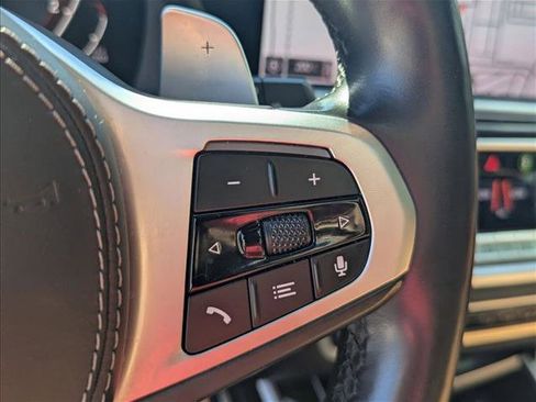 Used 2021 BMW X7 xDrive40i w/ M Sport Package image 11