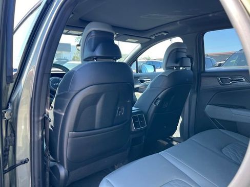 Certified 2023 Kia Sportage X-Line AWD/4WD image 11
