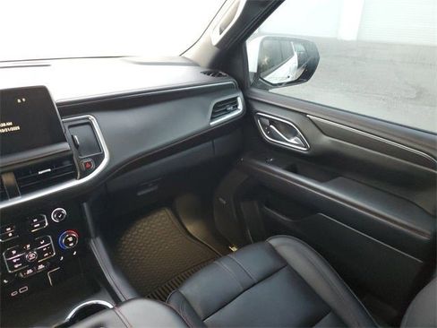 Used 2022 Chevrolet Suburban RST w/ Luxury Package image 55