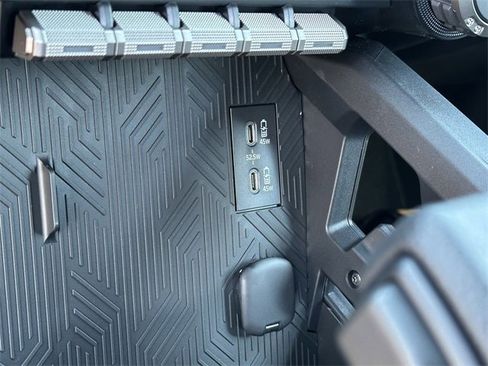 New 2025 Toyota Tacoma SR5 image 19