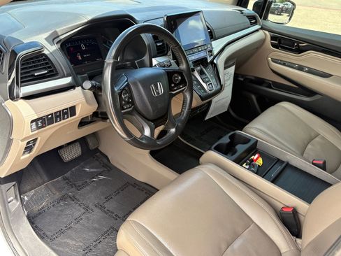 Used 2020 Honda Odyssey Elite image 17