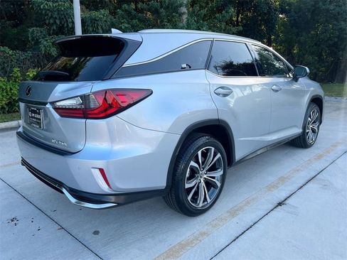 Certified 2022 Lexus RX 350L FWD w/ Premium Package image 7