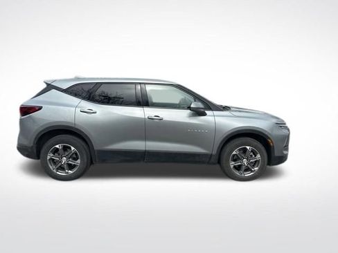 Used 2023 Chevrolet Blazer LT w/ Driver Confidence Package image 7