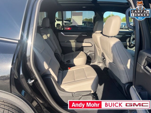 Used 2026 GMC Acadia Elevation w/ Elevation Premium Package FWD image 42