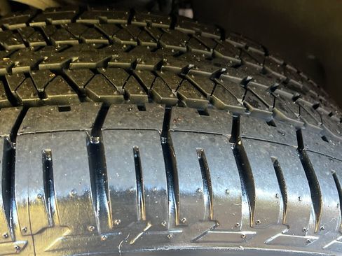 Used 2022 Cadillac Escalade ESV Sport image 27