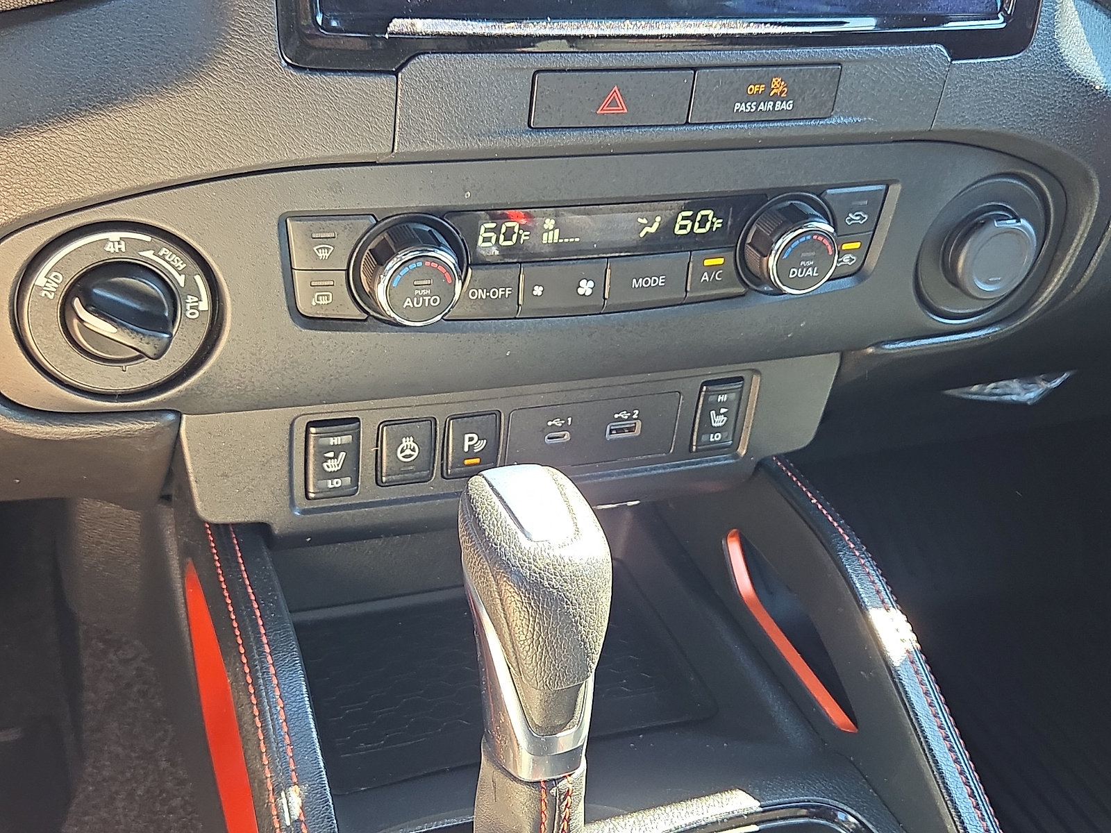 Used 2022 Nissan Frontier PRO-4X AWD/4WD image 19