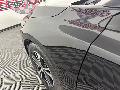 Used 2024 Nissan Sentra SV image 23