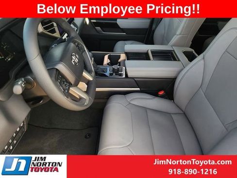 New 2026 Toyota Tundra Limited AWD/4WD image 12
