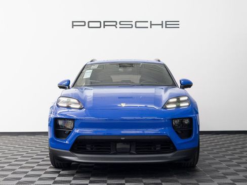 New 2026 Porsche Macan 4S Electric AWD/4WD image 11