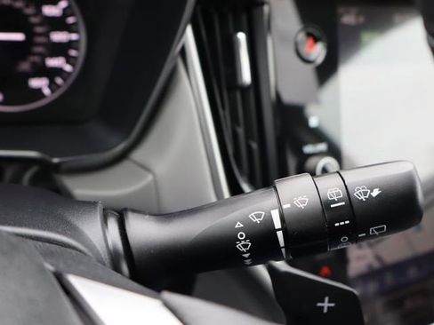 Certified 2025 Subaru Outback Limited w/ Popular Package #2 image 26