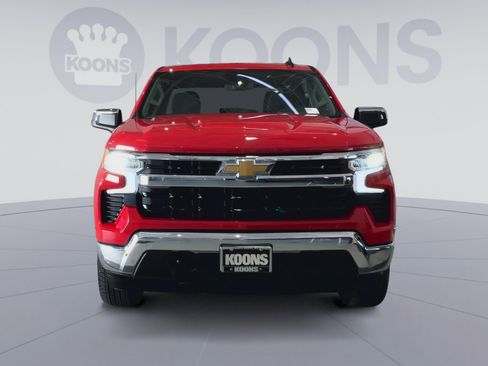 Used 2025 Chevrolet Silverado 1500 LT image 4