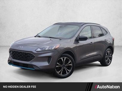 Used 2022 Ford Escape SE w/ SE Sport Appearance Package