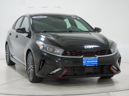 Used 2022 Kia Forte GT-Line w/ GT-Line Technology Package FWD image 16
