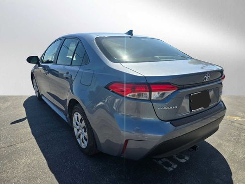 Used 2023 Toyota Corolla LE FWD image 5