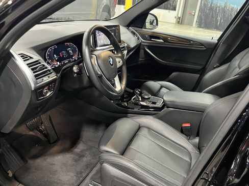 Used 2024 BMW X3 xDrive30i image 9