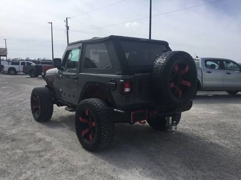 Used 2021 Jeep Wrangler Rubicon AWD/4WD image 5