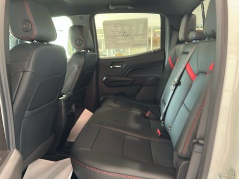 New 2025 Chevrolet Colorado Z71 w/ Z71 Convenience Package 2 image 6