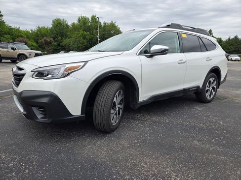 Used 2020 Subaru Outback Touring XT AWD/4WD image 8