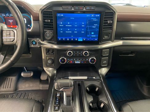 Used 2022 Ford F150 Lariat w/ Equipment Group 502A High image 19