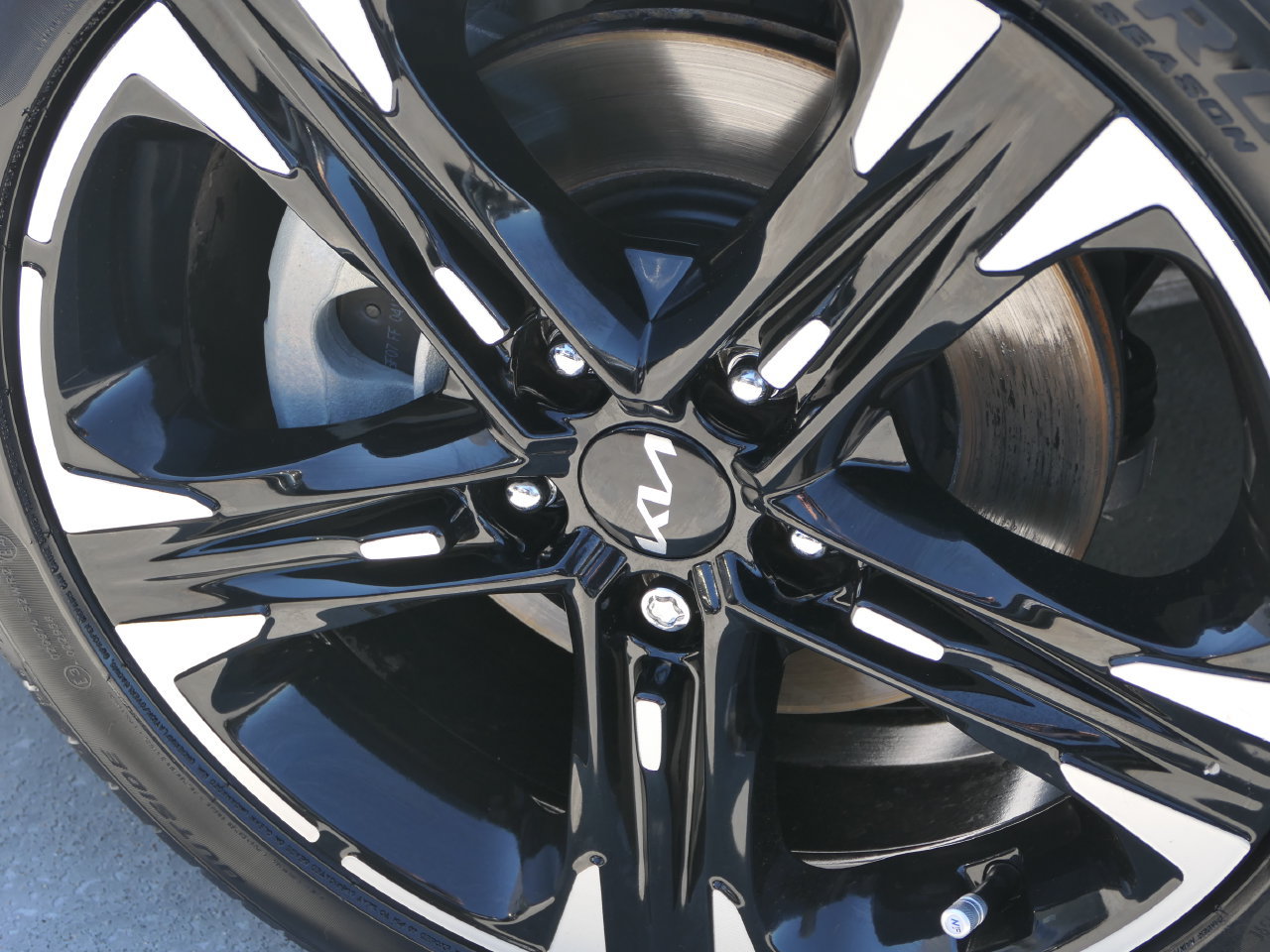 Used 2024 Kia K5 GT-Line w/ GT-Line Premium Package FWD image 10