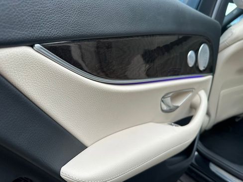 Used 2019 Mercedes-Benz E 300 w/ Premium 1 Package image 39