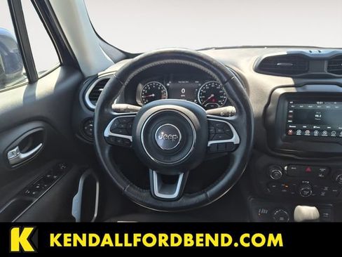 Used 2021 Jeep Renegade Latitude w/ Convenience Group AWD/4WD image 12