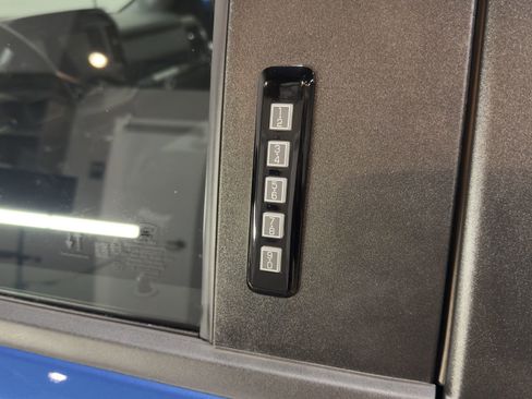 Used 2021 Ford F150 XLT w/ Equipment Group 301A Mid image 11