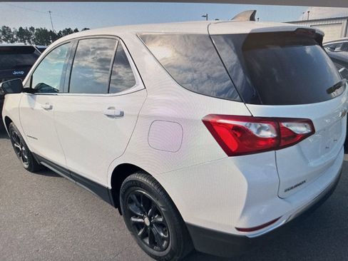 Used 2020 Chevrolet Equinox LT image 5