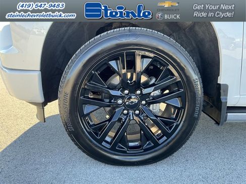 Used 2024 Chevrolet Silverado 1500 High Country image 14