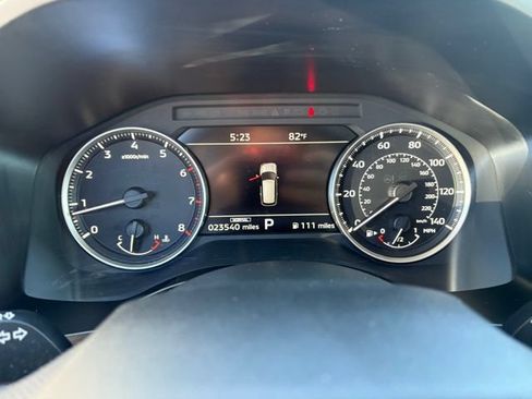 Used 2025 Mitsubishi Outlander SE FWD image 14