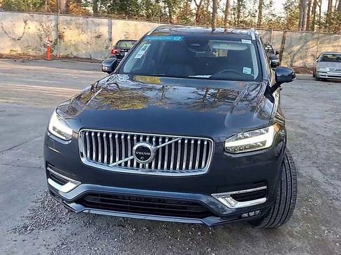 Used 2025 Volvo XC90 B6 Ultra w/ Protection Package Premier AWD/4WD image 3
