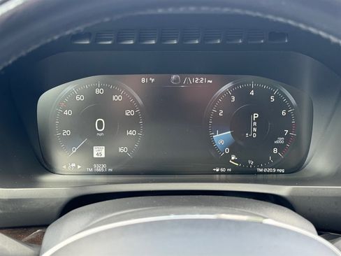 Used 2018 Volvo XC90 T5 Momentum image 7