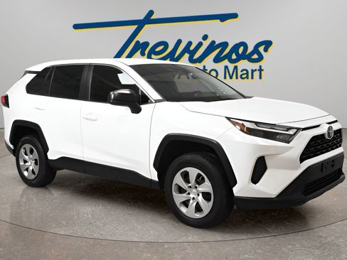 Used 2023 Toyota RAV4 LE image 1
