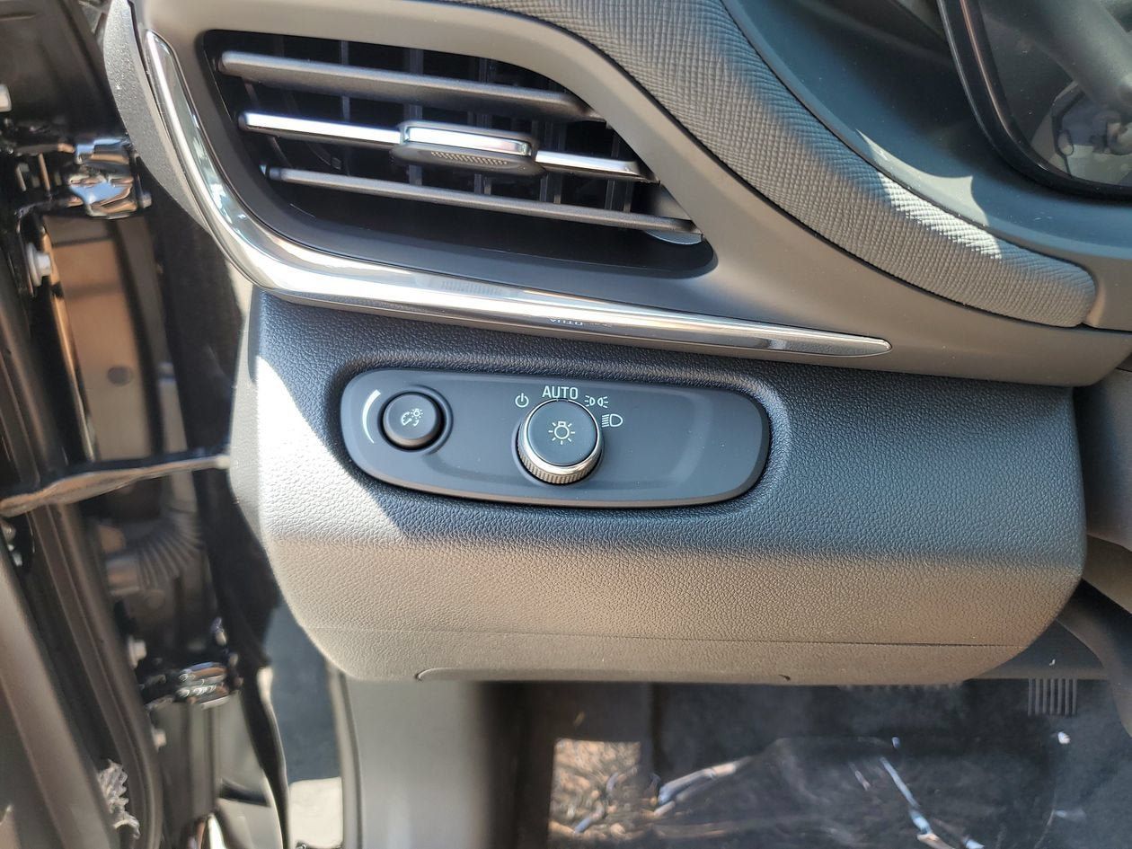 New 2026 Buick Envista Preferred w/ Convenience I Package FWD image 29