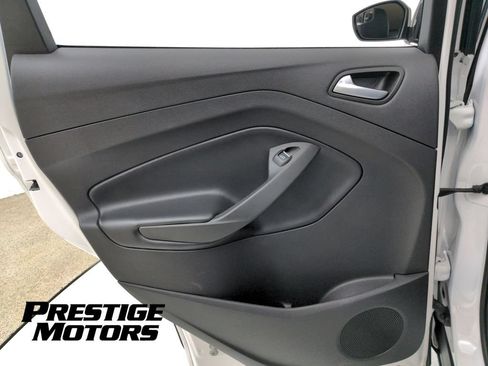 Used 2019 Ford Escape SEL AWD/4WD image 26
