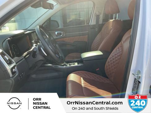 Used 2023 Kia Sorento SX Prestige image 18