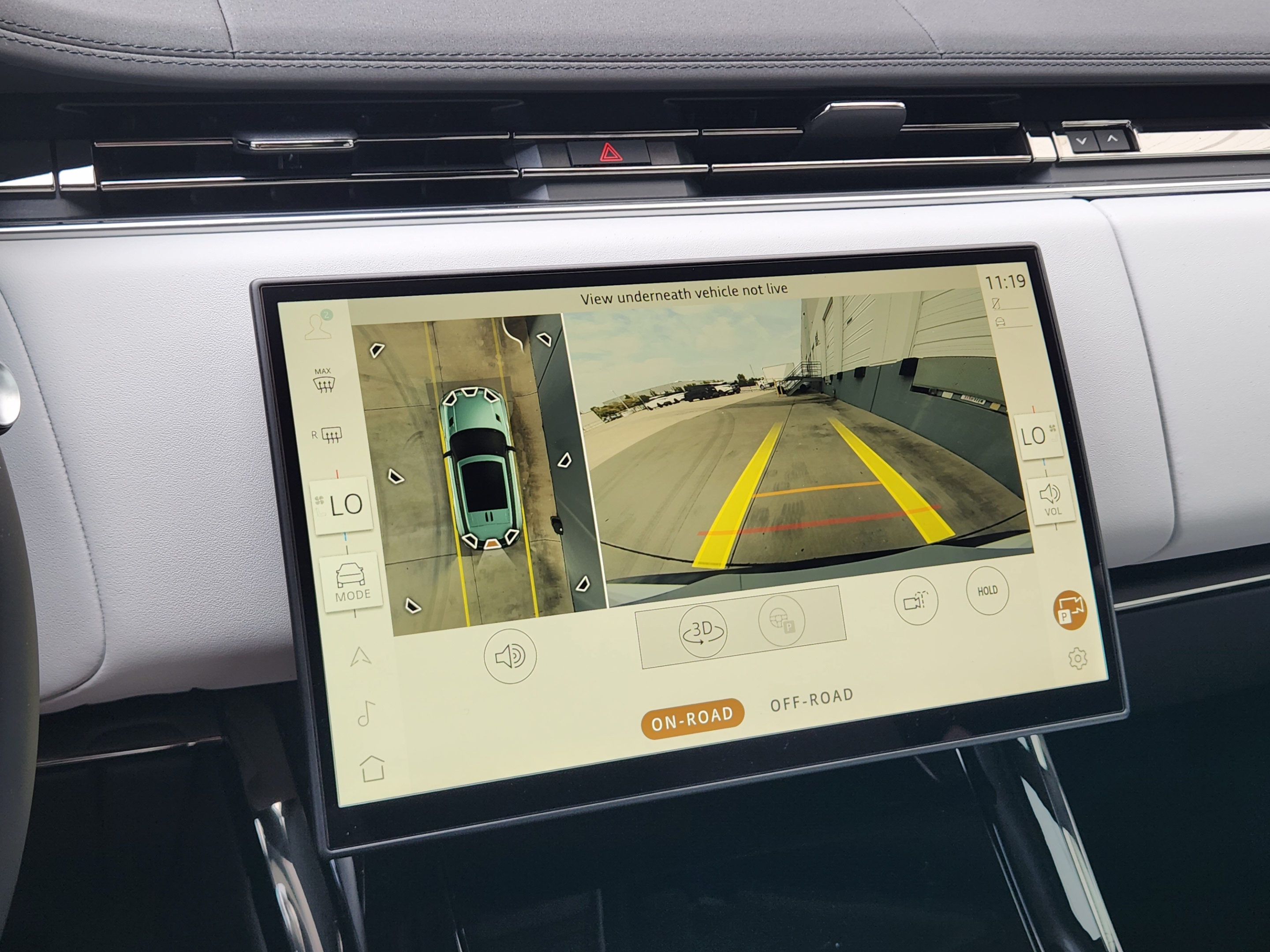 New 2026 Land Rover Range Rover Sport Dynamic SE AWD/4WD image 13