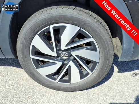 Used 2024 Volkswagen Atlas SE image 12